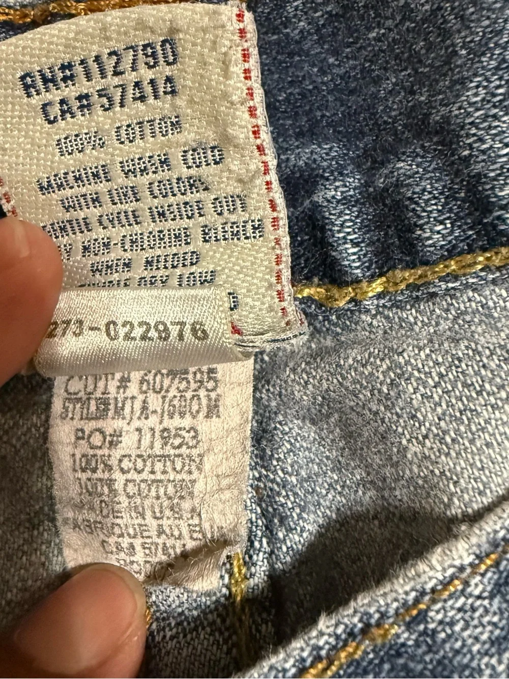 True religion Men's Distressed Blue Jeans - Casual Everyday Denim